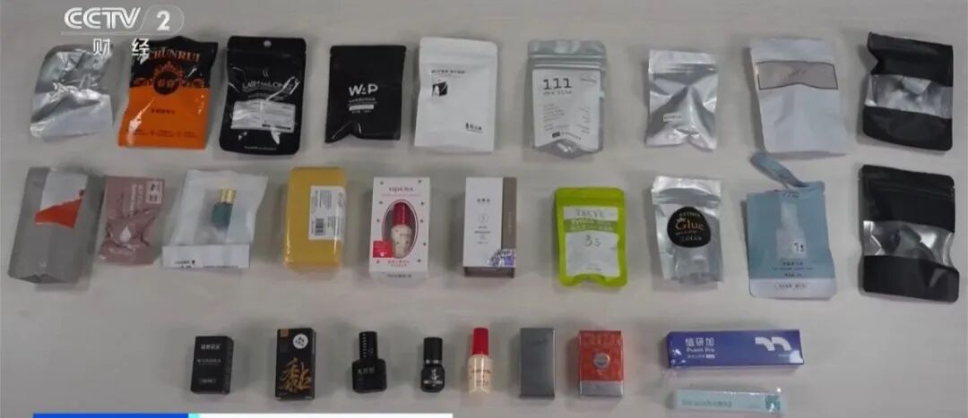 眼表角膜结膜在化学刺激下的病理损伤表现