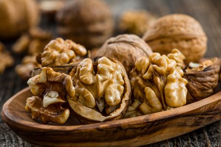 《临床研究》：核桃如何通过抗炎作用降低结直肠癌风险？