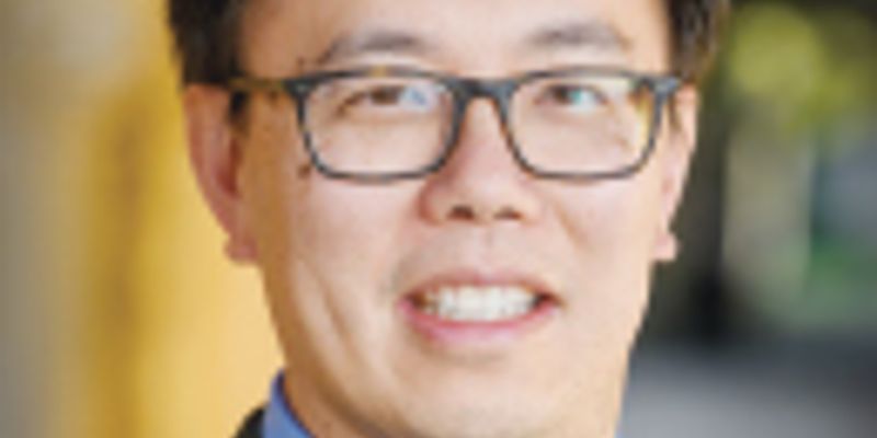 奥希替尼助力IV期非小细胞肺癌患者：一位医生的抗癌心路与生命感悟