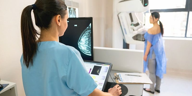 乳腺癌与结肠癌生存差异分析：如何通过规范早筛与全病程管理突破预后瓶颈